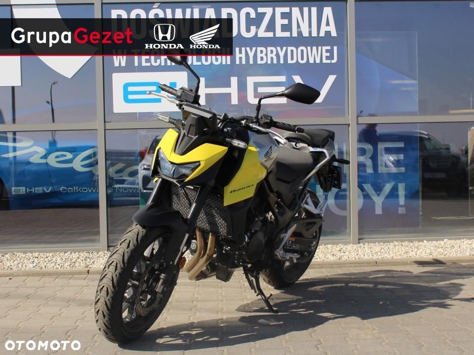 Honda CB - 3