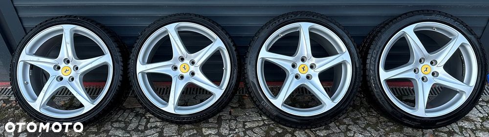 Koła Zimowe Ferrari FF 458 10,5J x 20 ET 53,4 8,5J x 20 ET 46,5 260698 260697 - 9