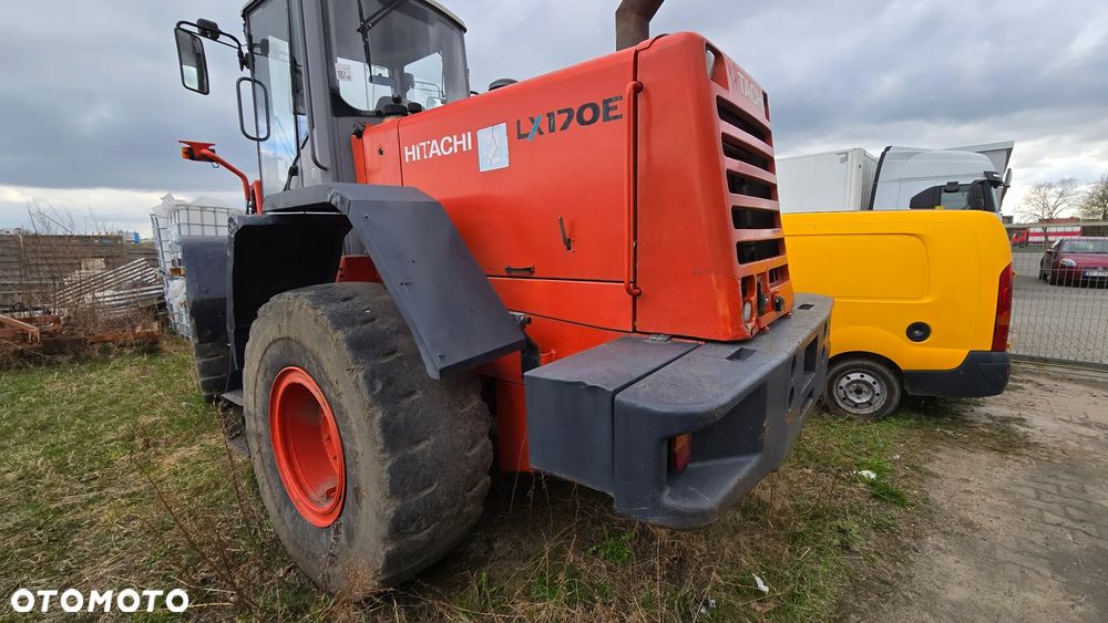 Hitachi LX170E - 15