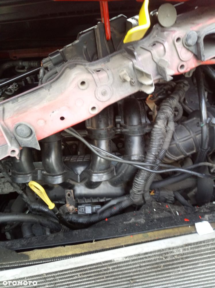 Ford C-MAX 1.6 Trend - 16