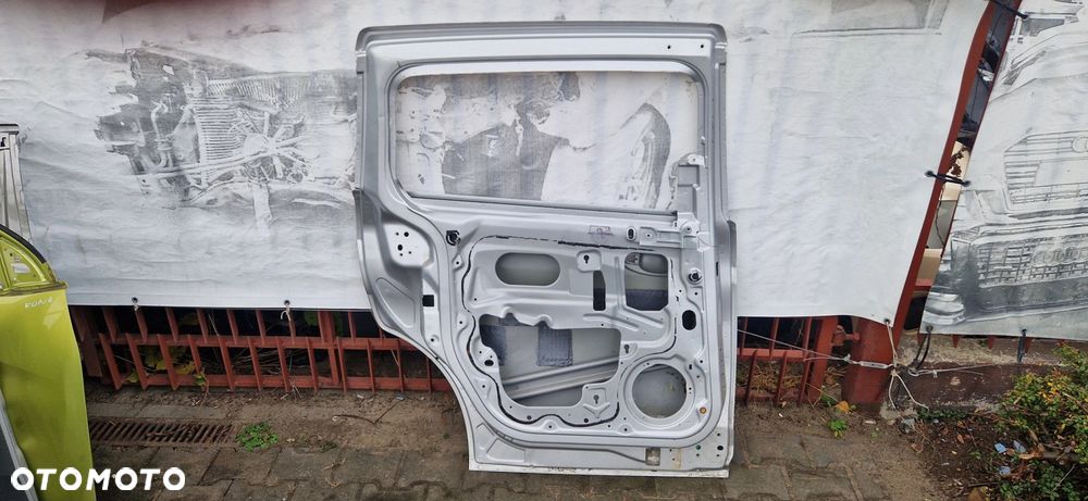 Drzwi Ford Grand C Max 2010-2019r. Tył lewy - 2