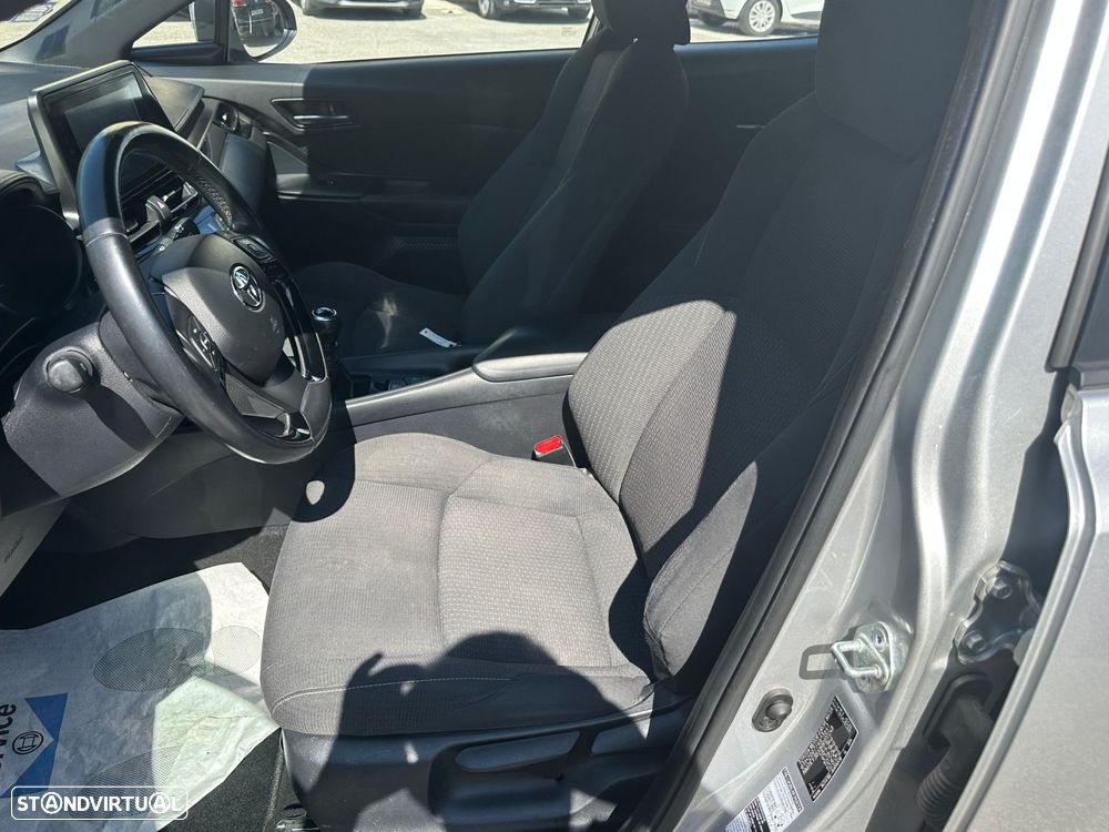 Toyota C-HR 1.2T Comfort - 13