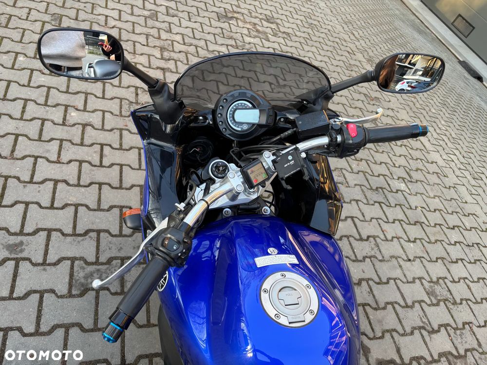 Yamaha FZ6 - 7