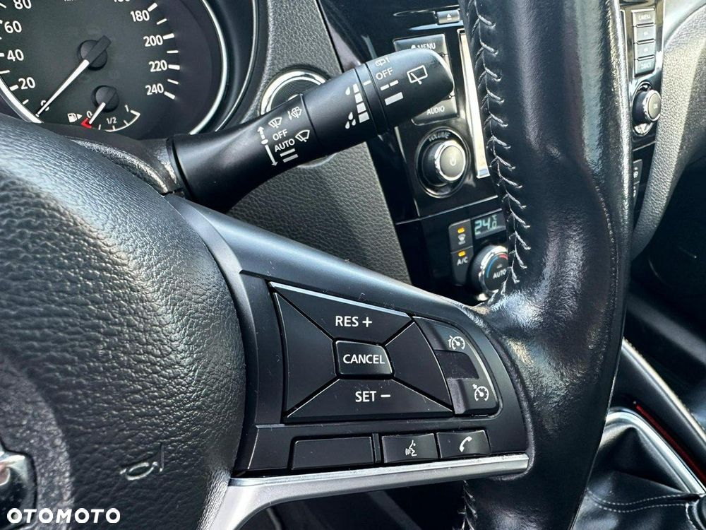 Nissan Qashqai 1.3 DIG-T Tekna+ - 25