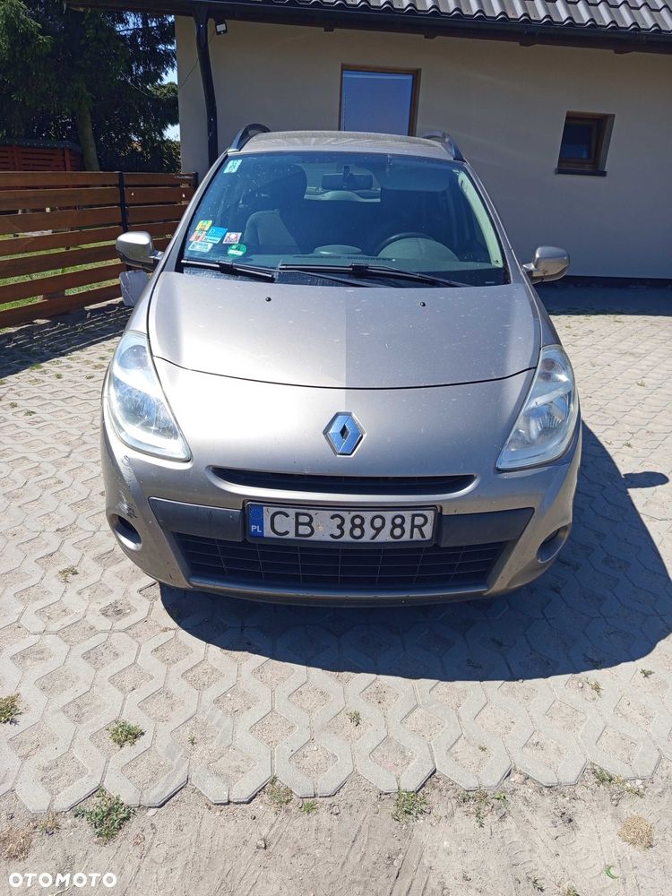 Renault Clio - 1