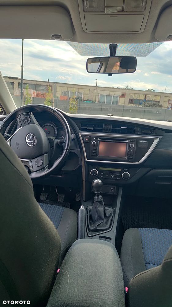 Toyota Auris 1.4 D-4D Active - 13