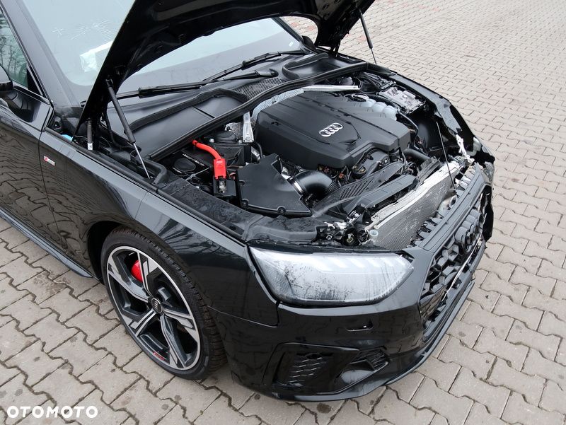Audi A4 Limousine 45 TFSI quattro S tronic S line - 31