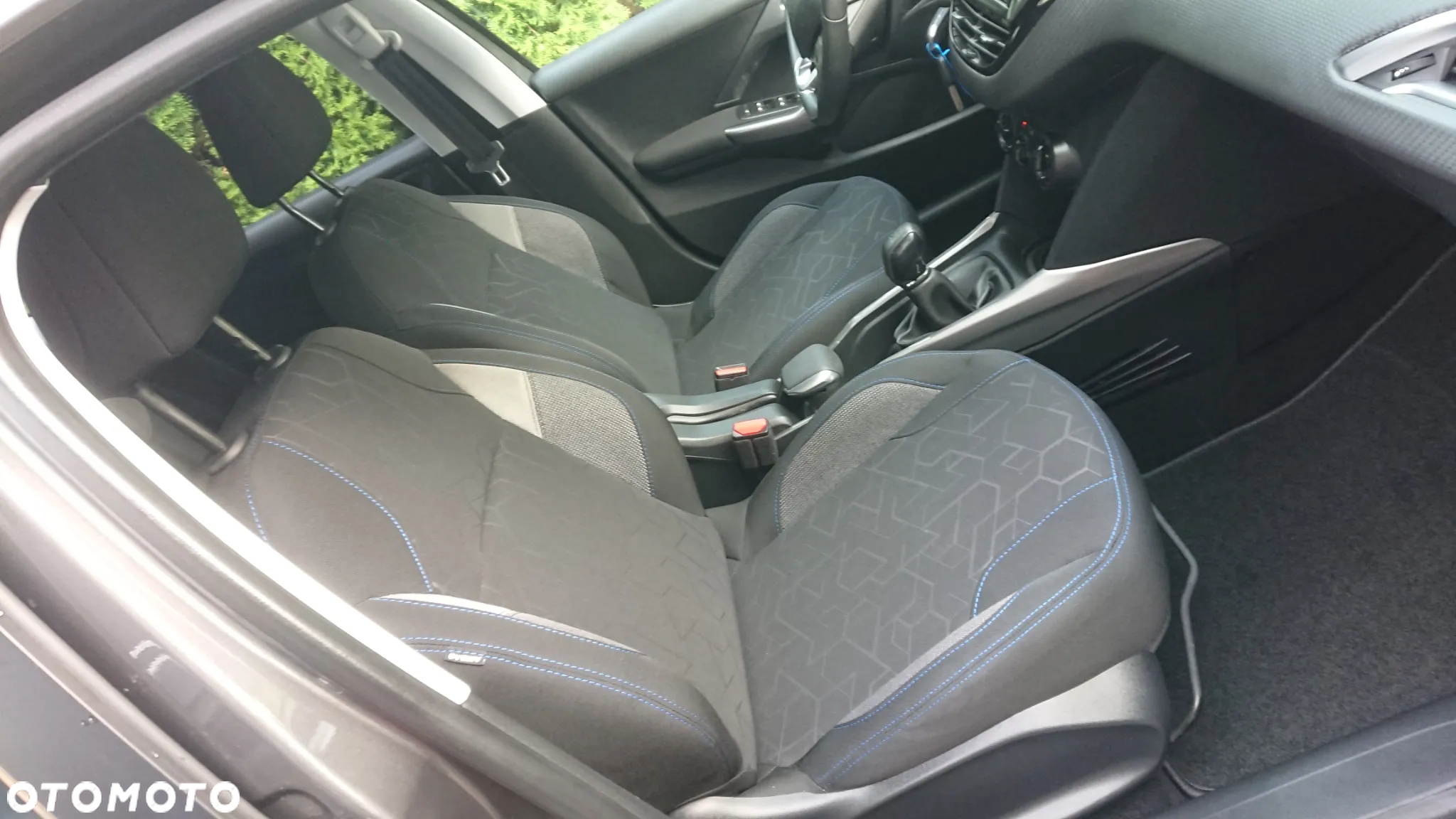 Peugeot 2008 - 22