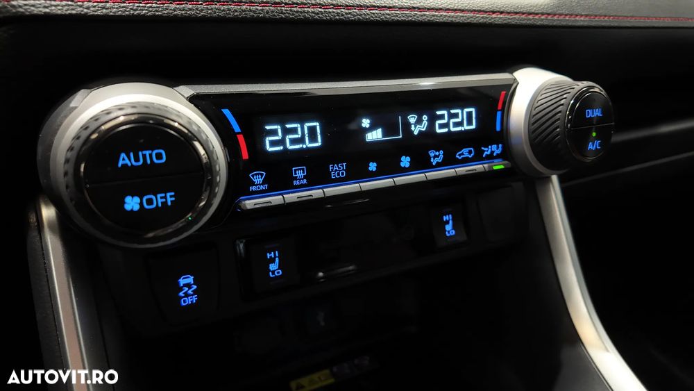 Toyota RAV4 2.5 PHEV VVT-iE 4x4 Style Bi-Tone - 30