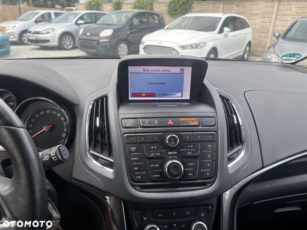 Opel Zafira - 18