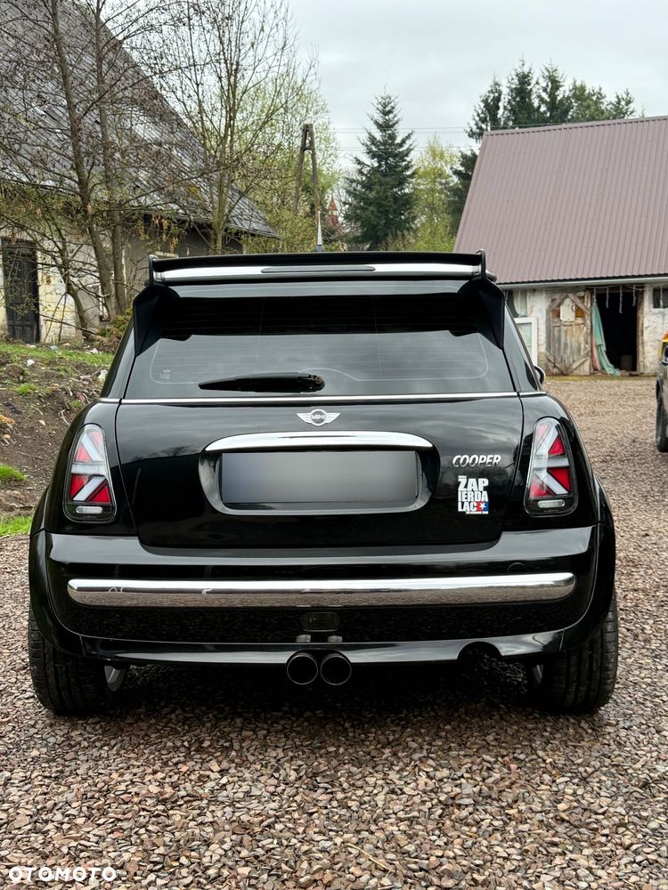 MINI Cooper Standard - 11