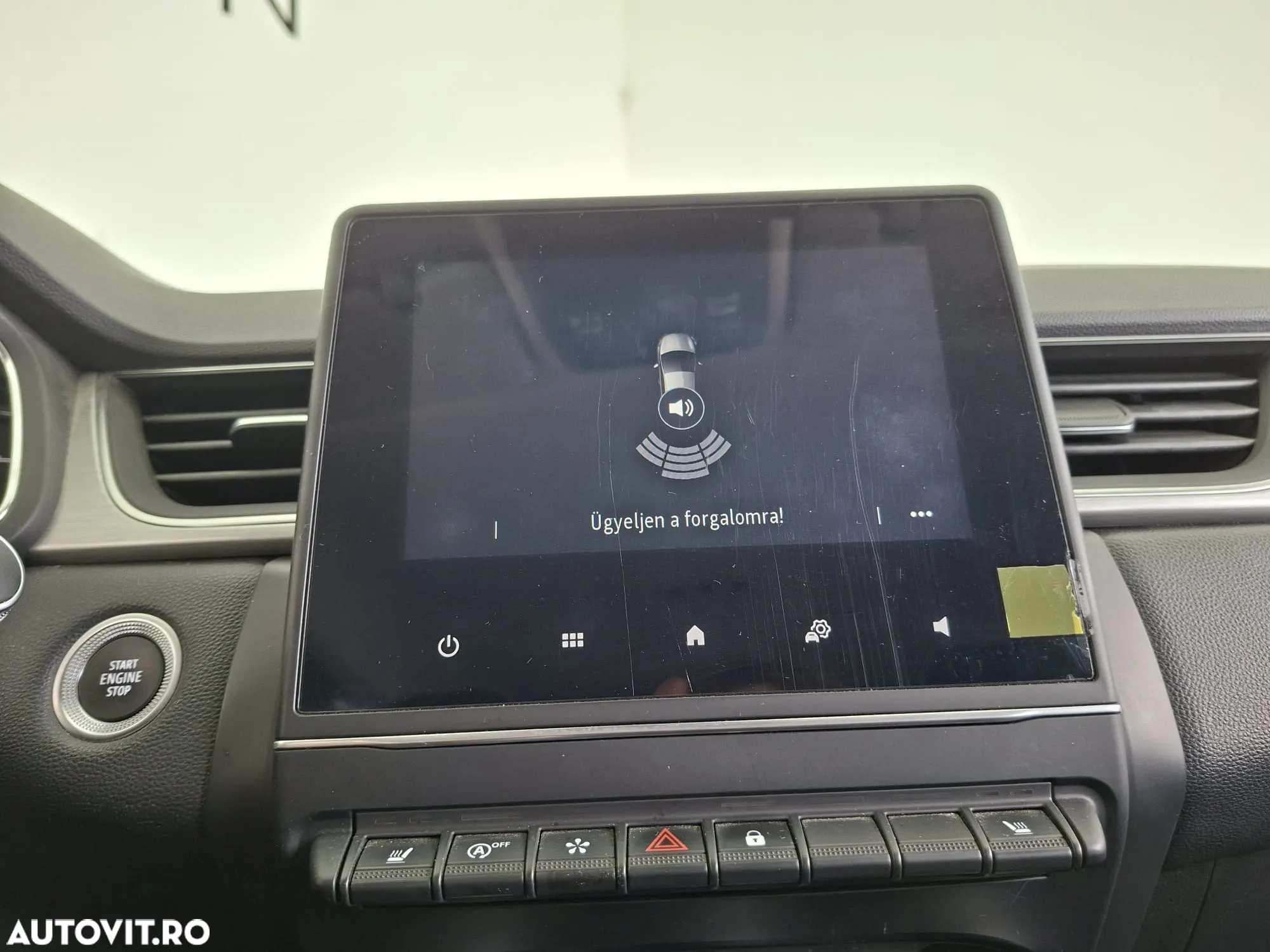 Renault Captur - 12