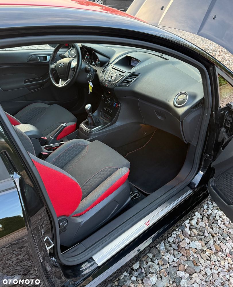 Ford Fiesta 1.0 EcoBoost S&S ST-LINE Black - 15