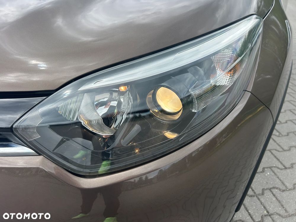 Renault Captur ENERGY TCe 120 EDC LIMITED - 32