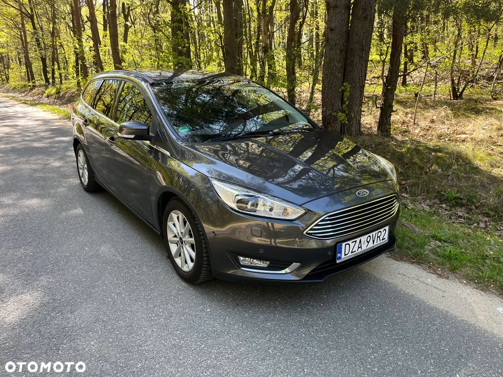 Ford Focus - 1