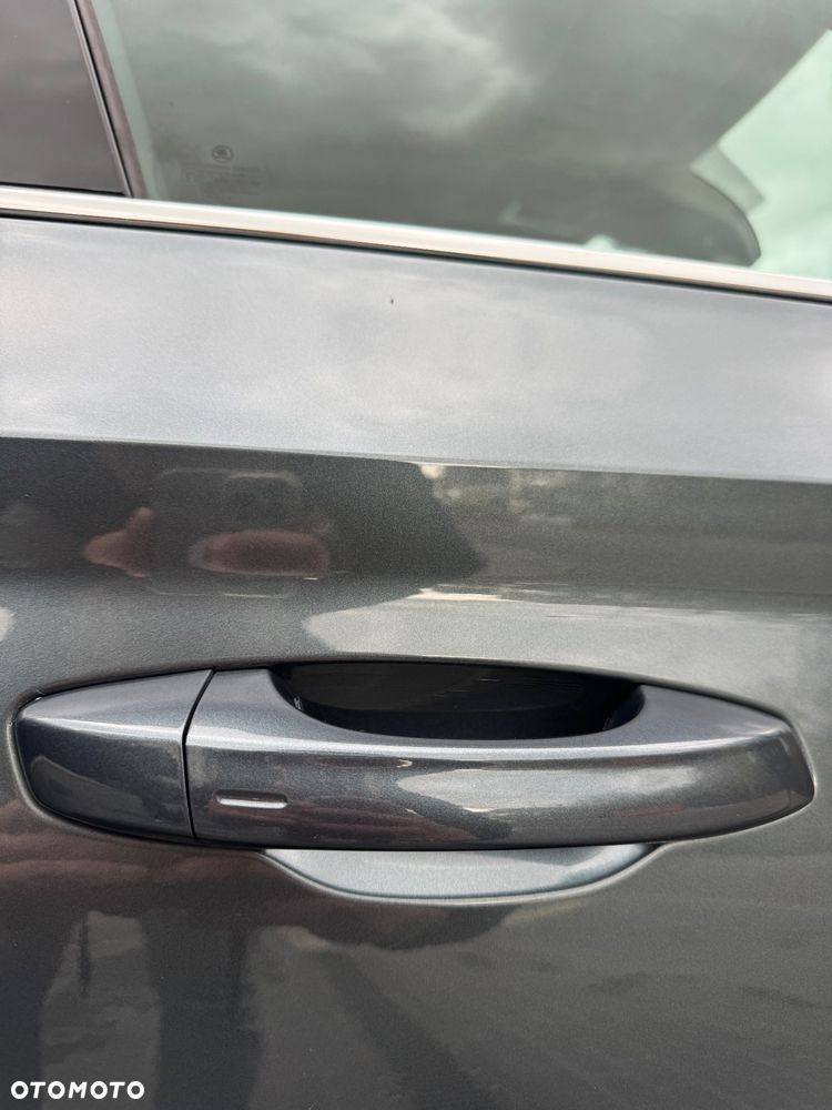 Skoda Superb 2.0 TDI Active DSG - 19