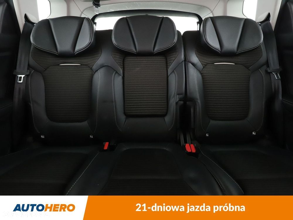 Renault Scenic - 16