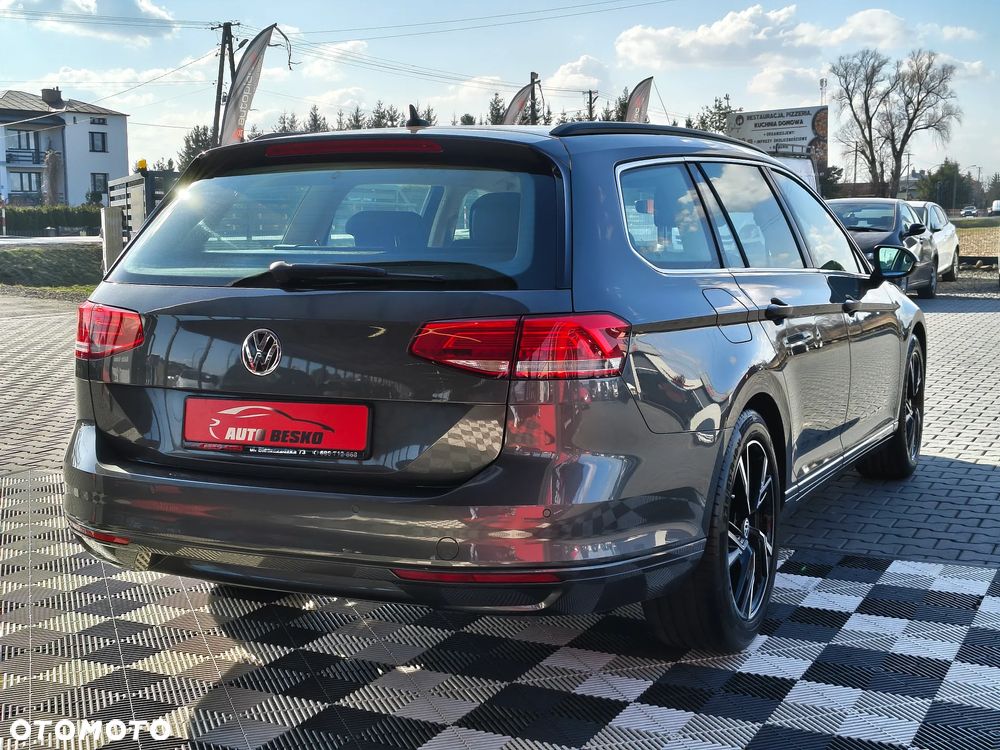 Volkswagen Passat 2.0 TDI SCR DSG Comfortline - 8