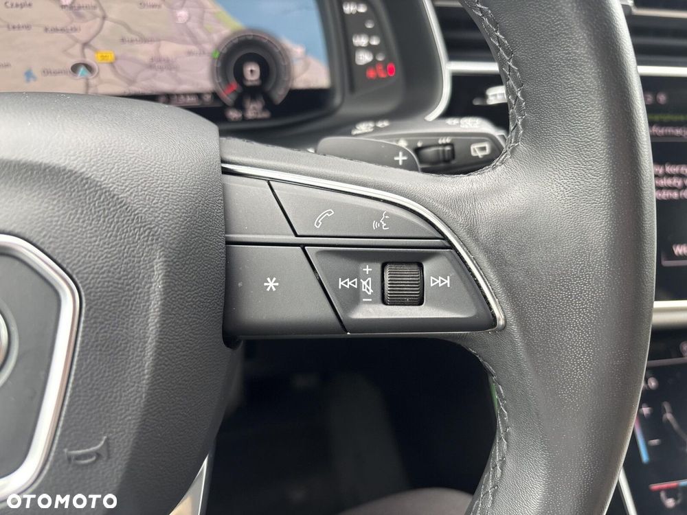 Audi Q7 - 15