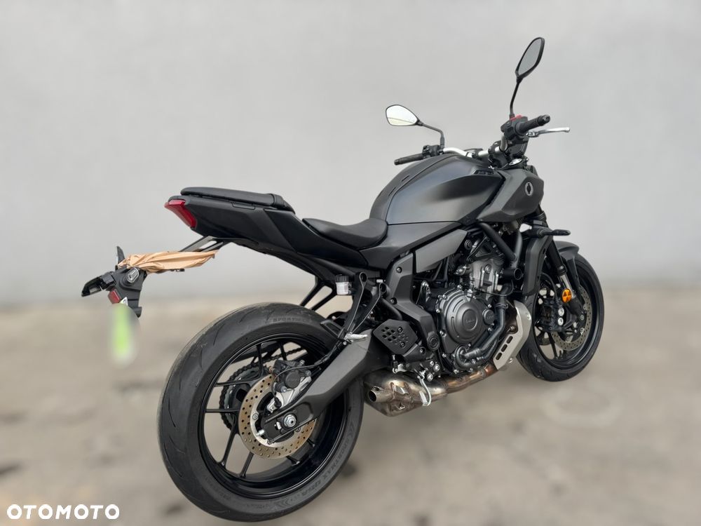 Yamaha MT - 3