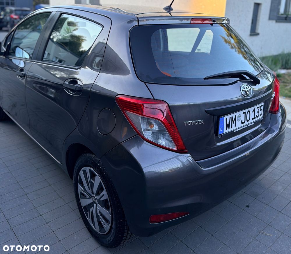 Toyota Yaris 1.0 VVT-i Cool Edition - 32