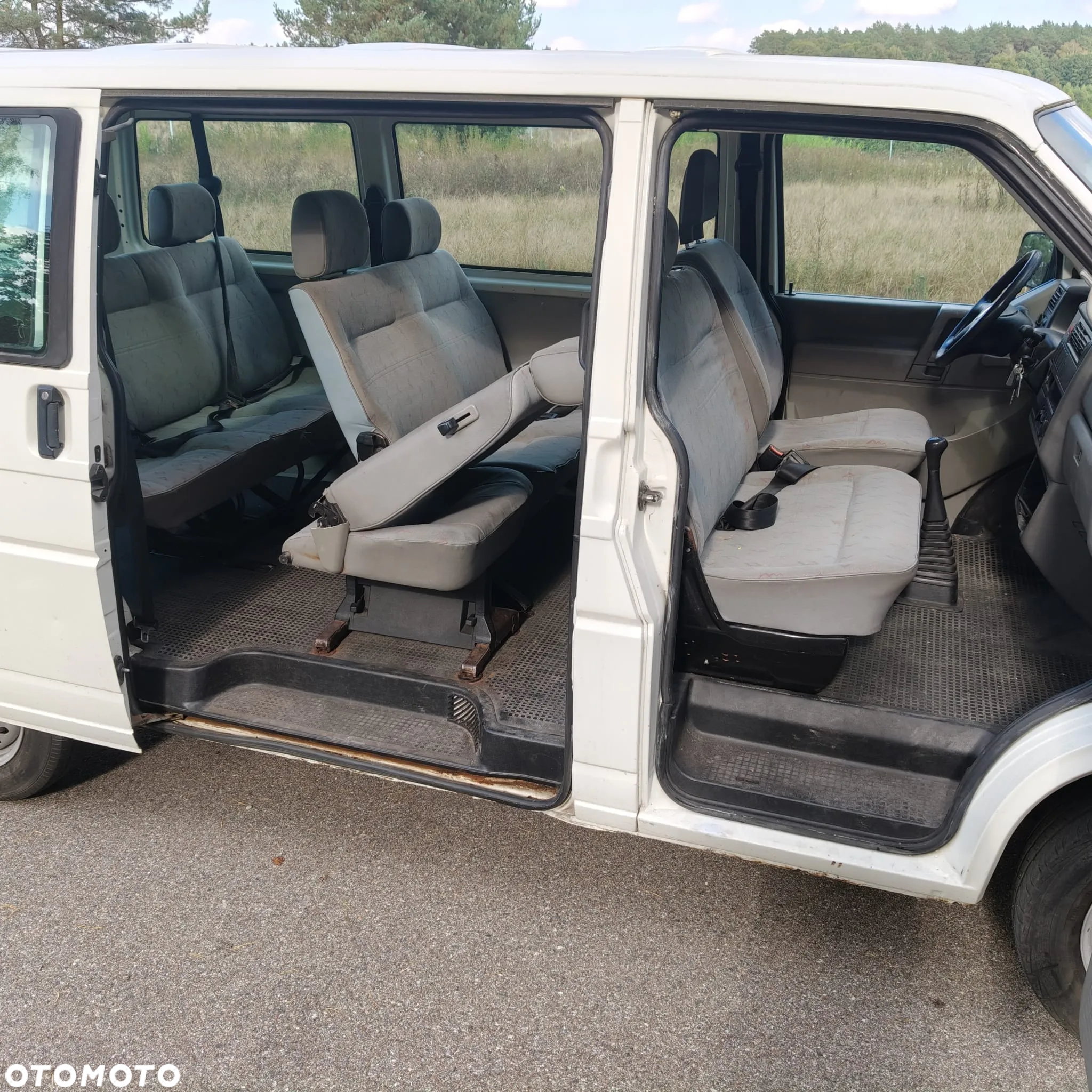 Volkswagen Transporter - 8