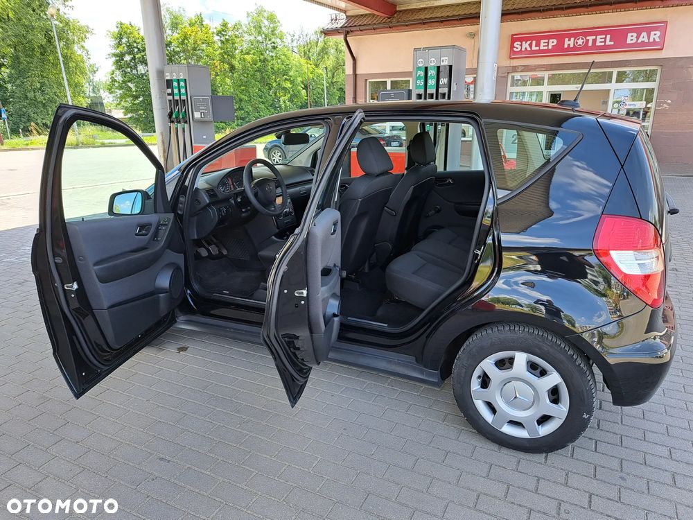 Mercedes-Benz Klasa A 160 BlueEFFICIENCY - 15
