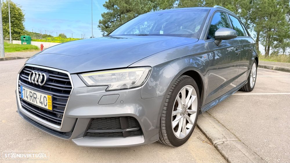 Audi A3 Sportback 1.6 TDI S-line - 1