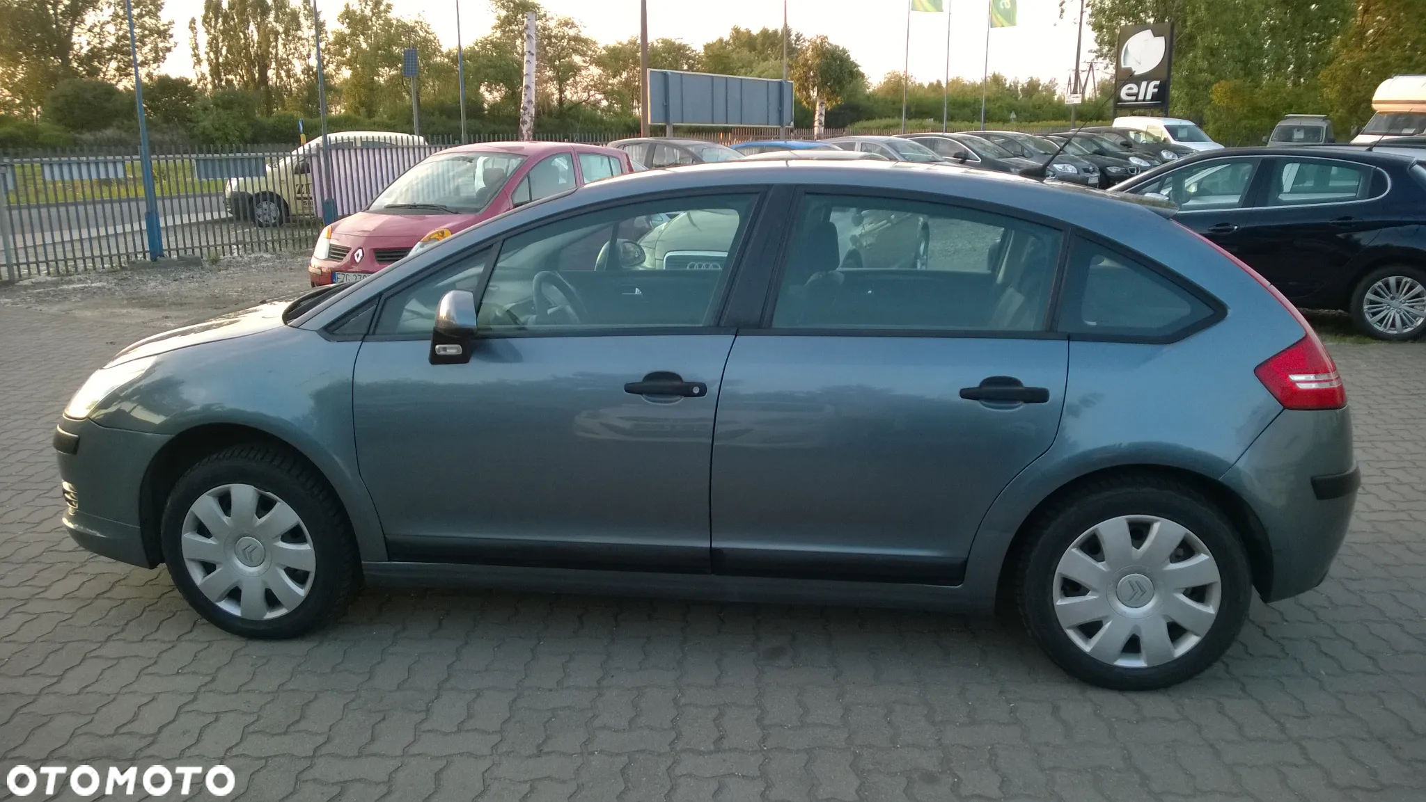 Citroën C4 1.4 16V SX - 3