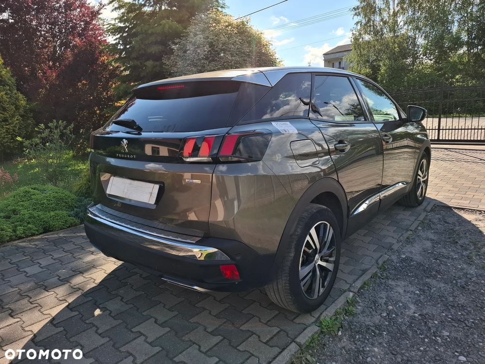 Peugeot 3008 PureTech 130 Stop & Start GPF Allure - 4
