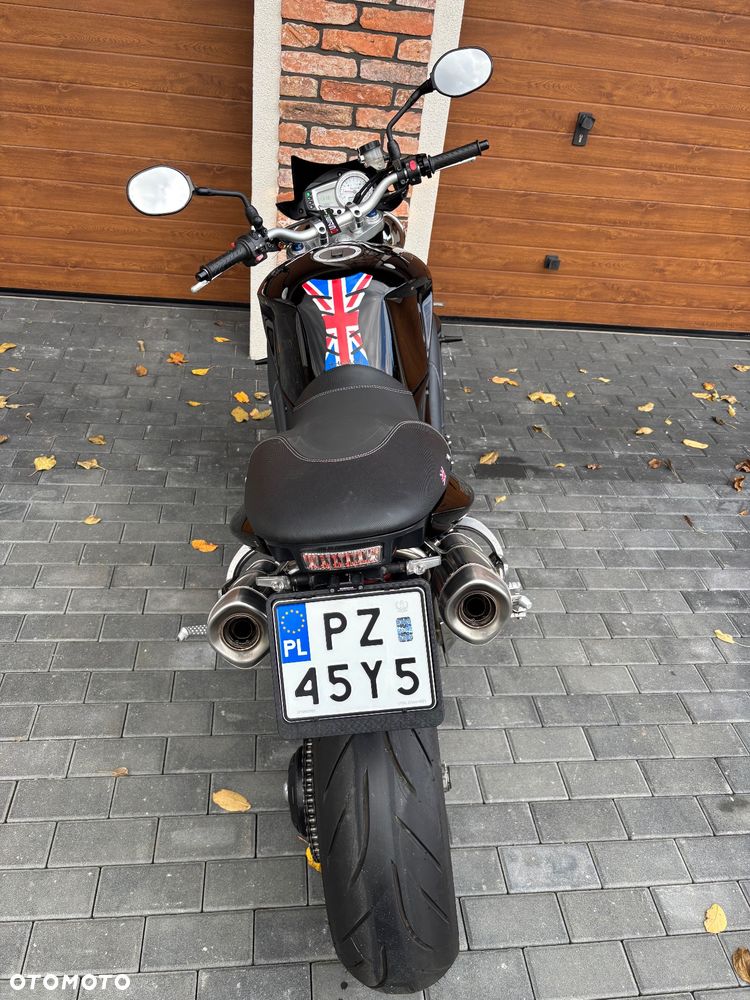Triumph Speed Triple - 15