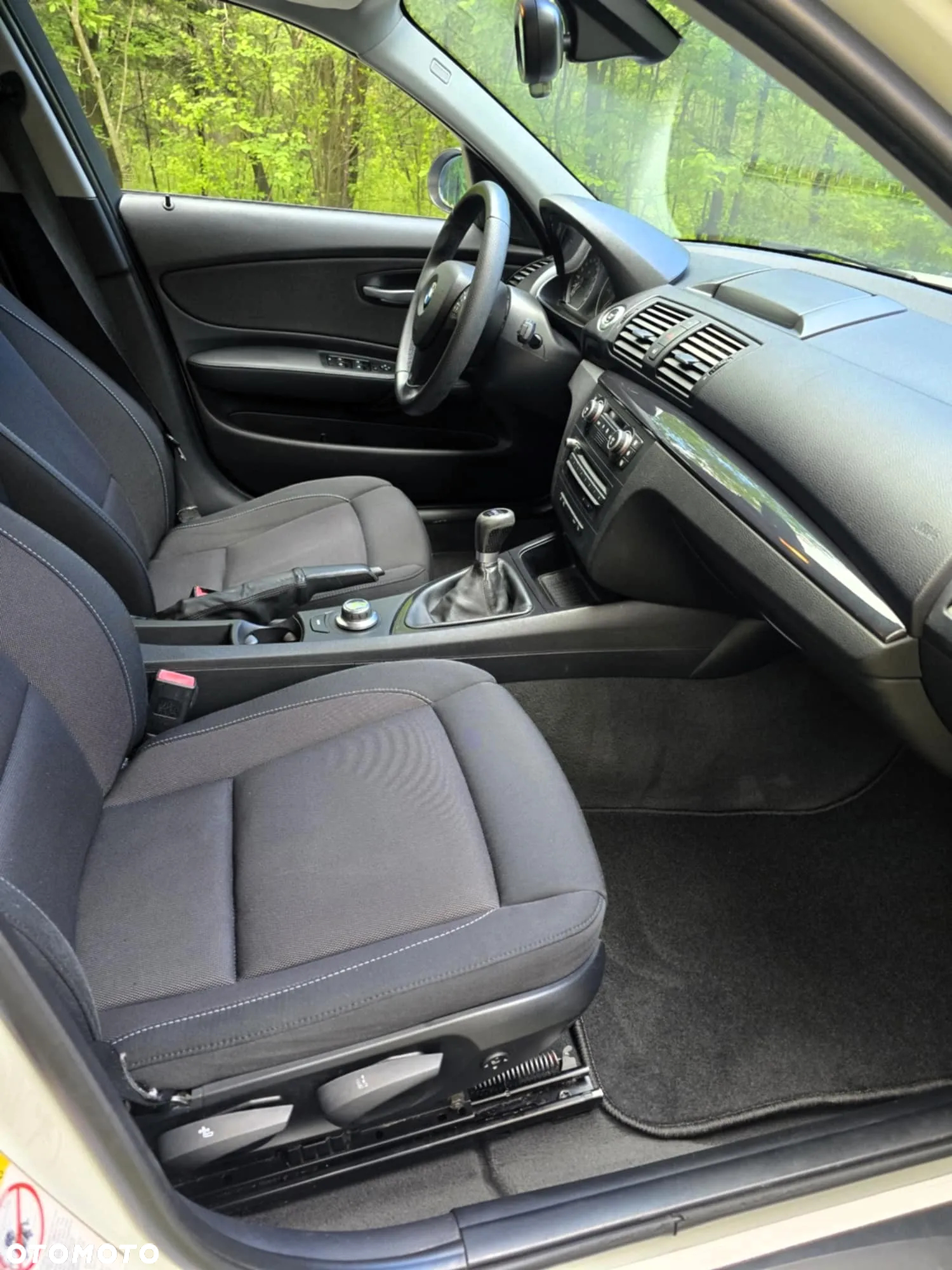BMW Seria 1 118d - 2