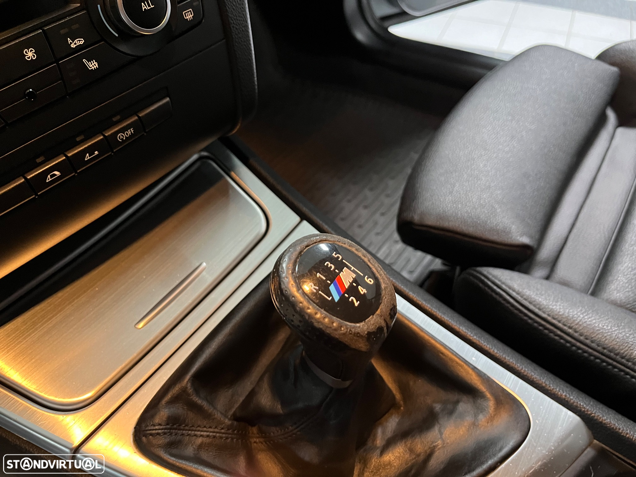 BMW 118 d Cabrio Limited Edition Lifestyle c/ M Sport Pack - 17