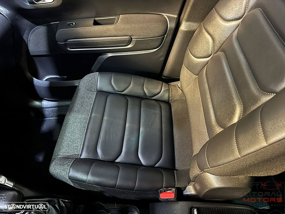 Citroën C3 Aircross 1.2 PureTech Shine - 20