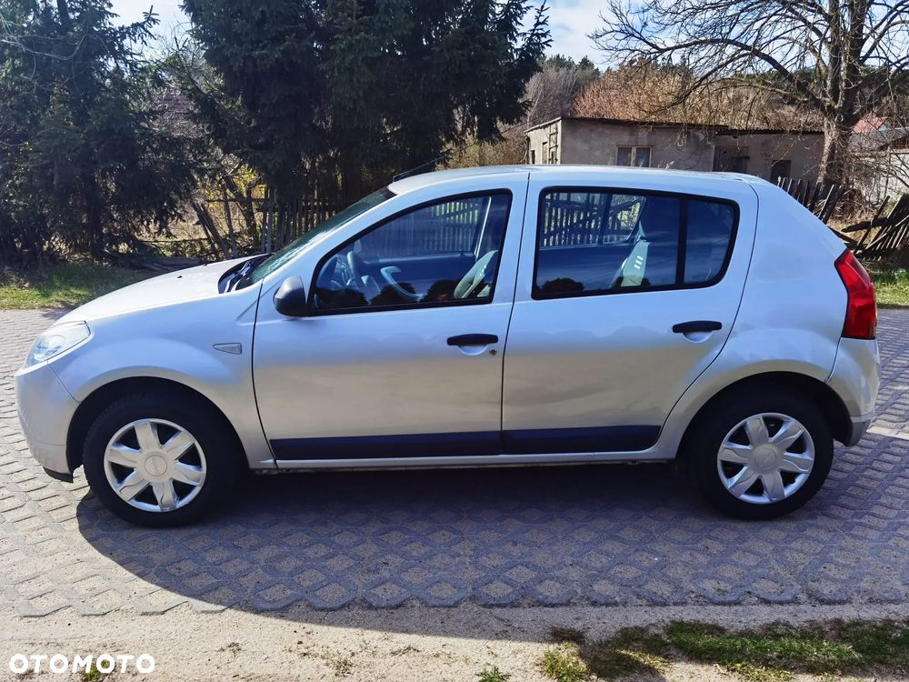 Dacia Sandero 1.2 16V 75 Celebration - 2