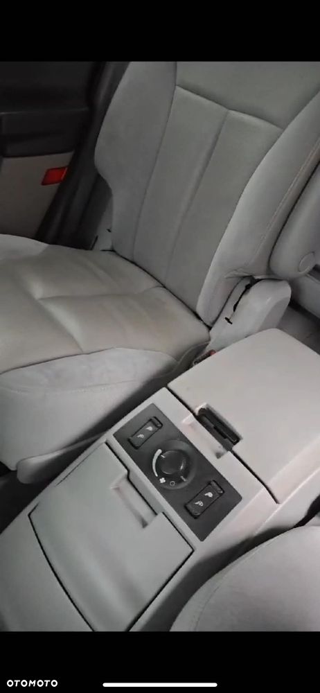 Chrysler Pacifica - 14
