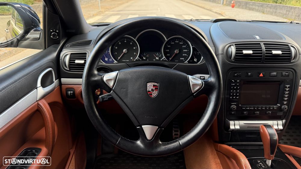 Porsche Cayenne S Tiptronic - 13