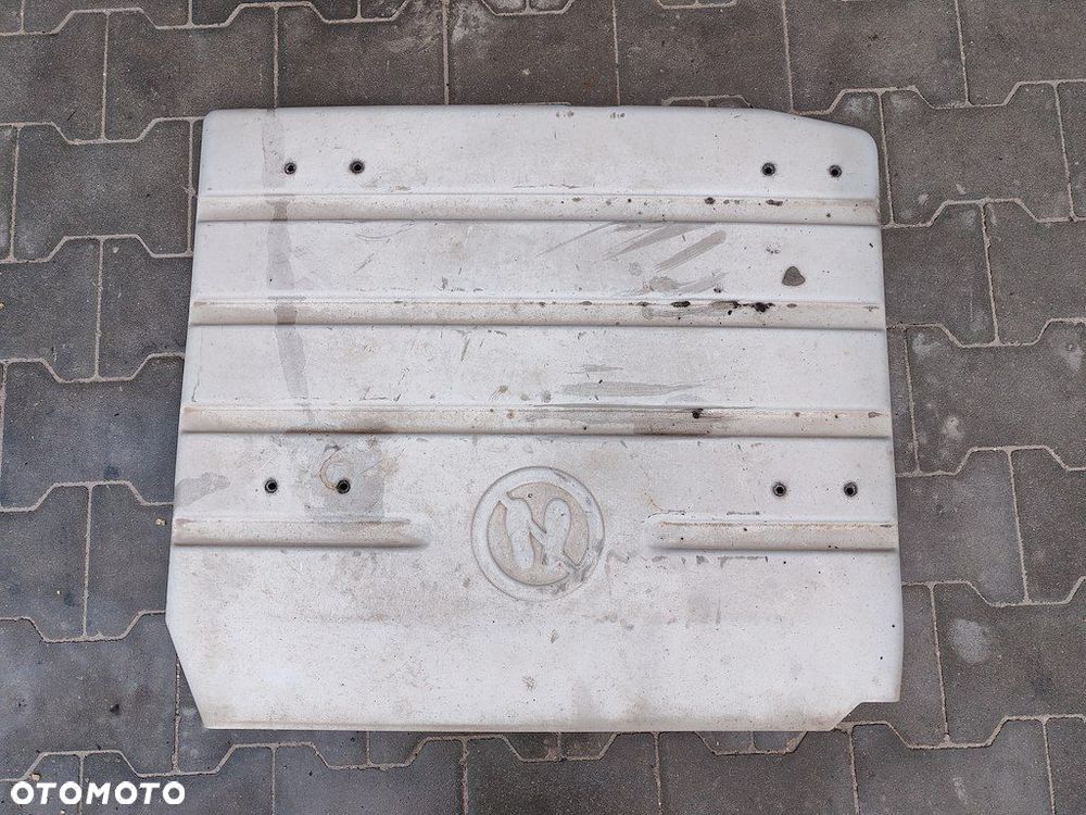 POKRYWA GÓRNA KATALIZATORA MAN TGX TGM EURO6 D2676 - 1