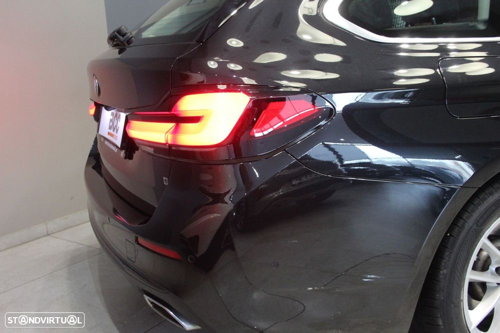 BMW 520 d Line Luxury Auto - 6