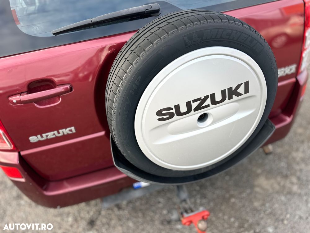 Suzuki Grand Vitara 1.9 DDiS Comfort DPF - 11