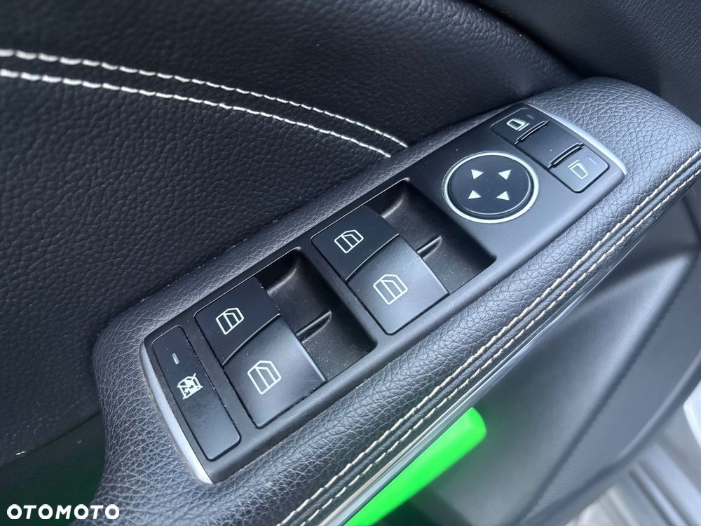 Mercedes-Benz Klasa A 180 BlueEfficiency Edition - 9