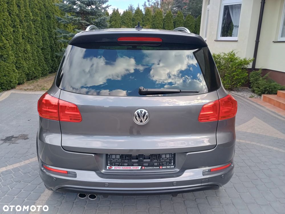 Volkswagen Tiguan 2.0 TDI 4Mot Perfectline R-Style DSG - 8