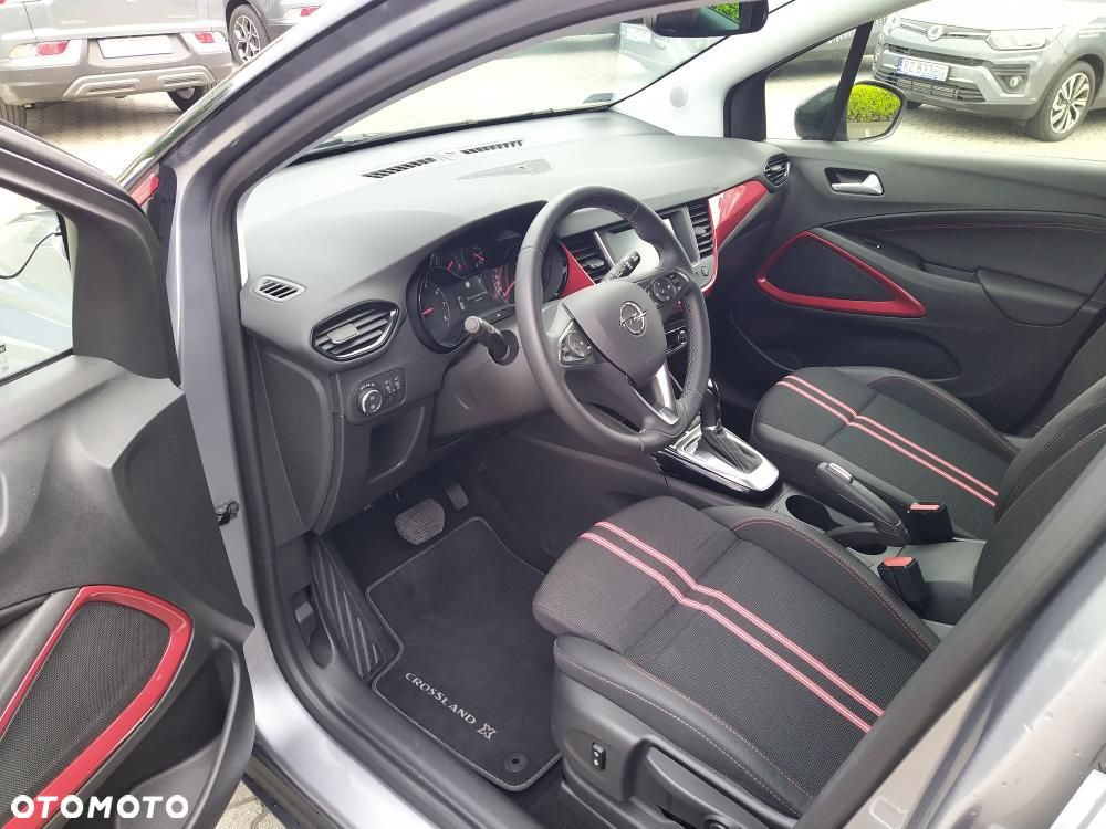 Opel Crossland 1.2 T GS Line - 15