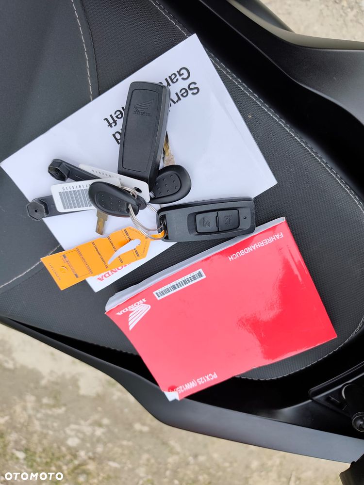 Honda PCX - 5