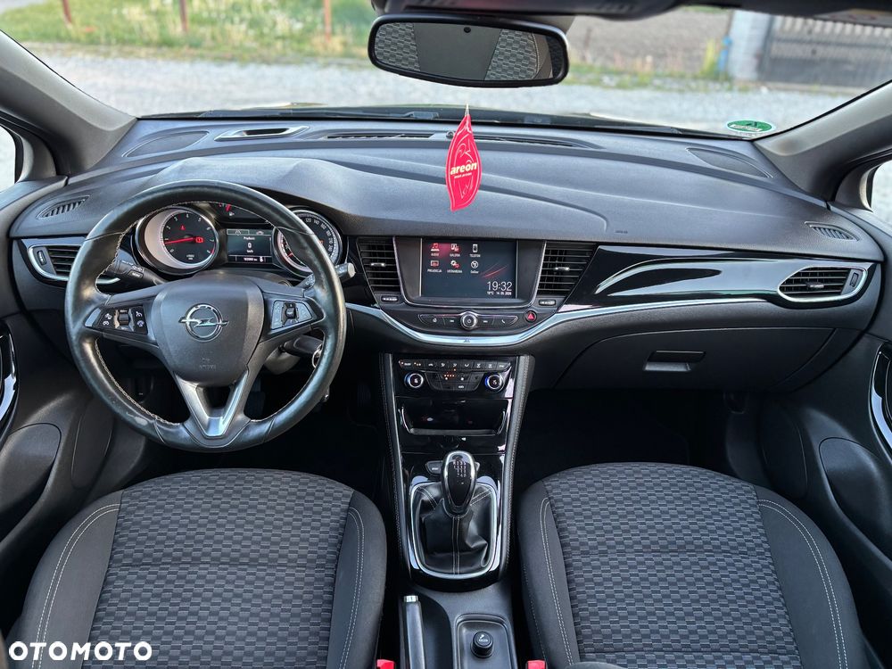 Opel Astra - 13