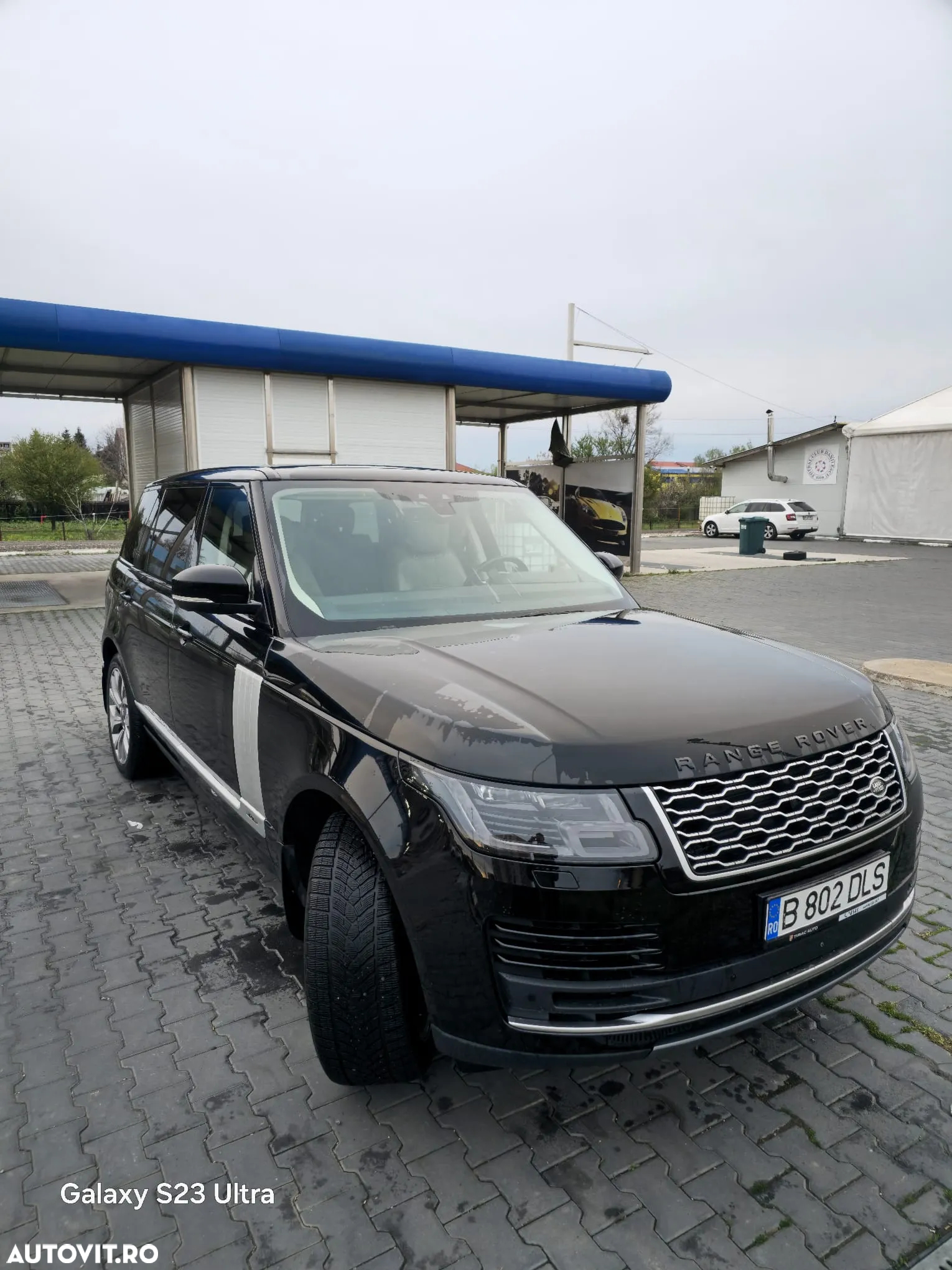 Land Rover Range Rover LWB 3.0 I TDV6 Vogue - 3