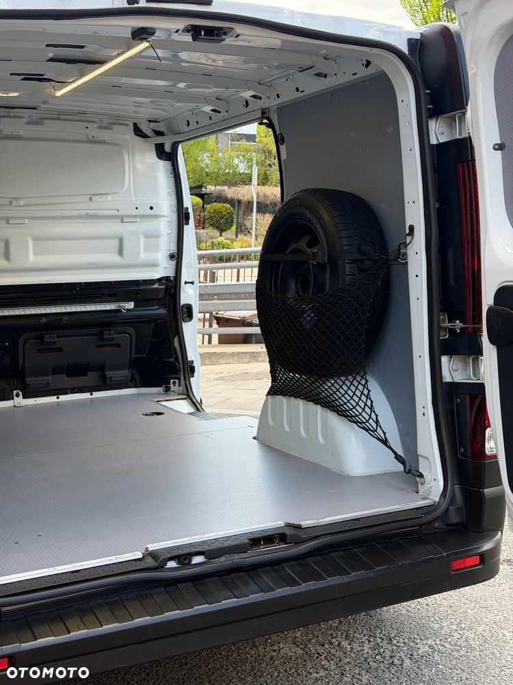 Renault Trafic - 29