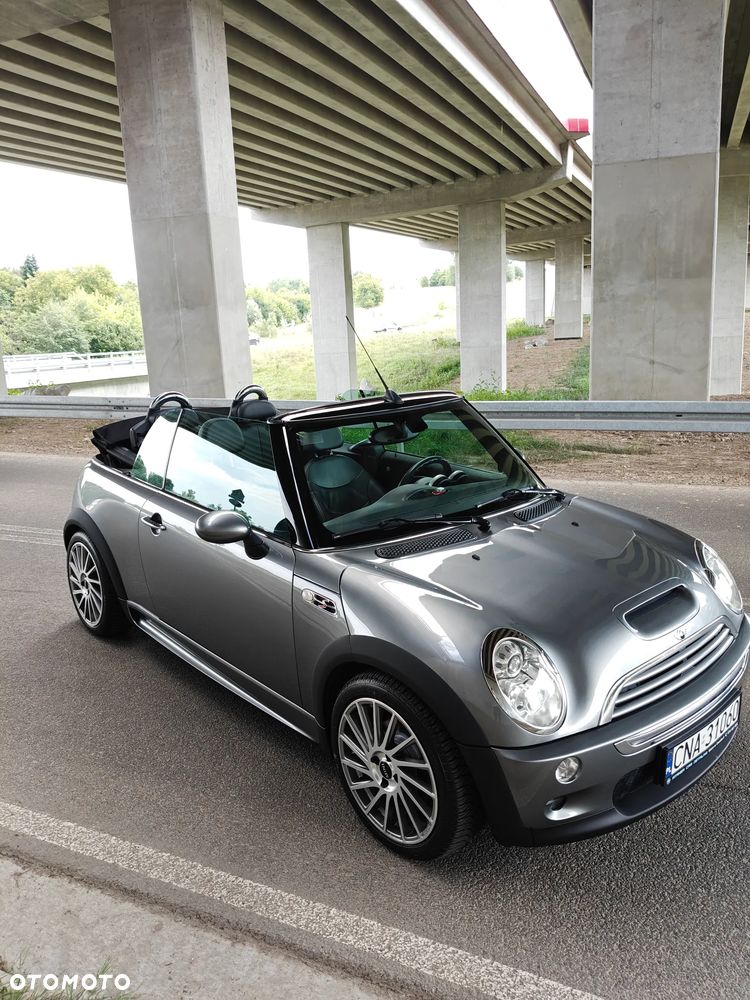 MINI Cooper S Sidewalk - 16