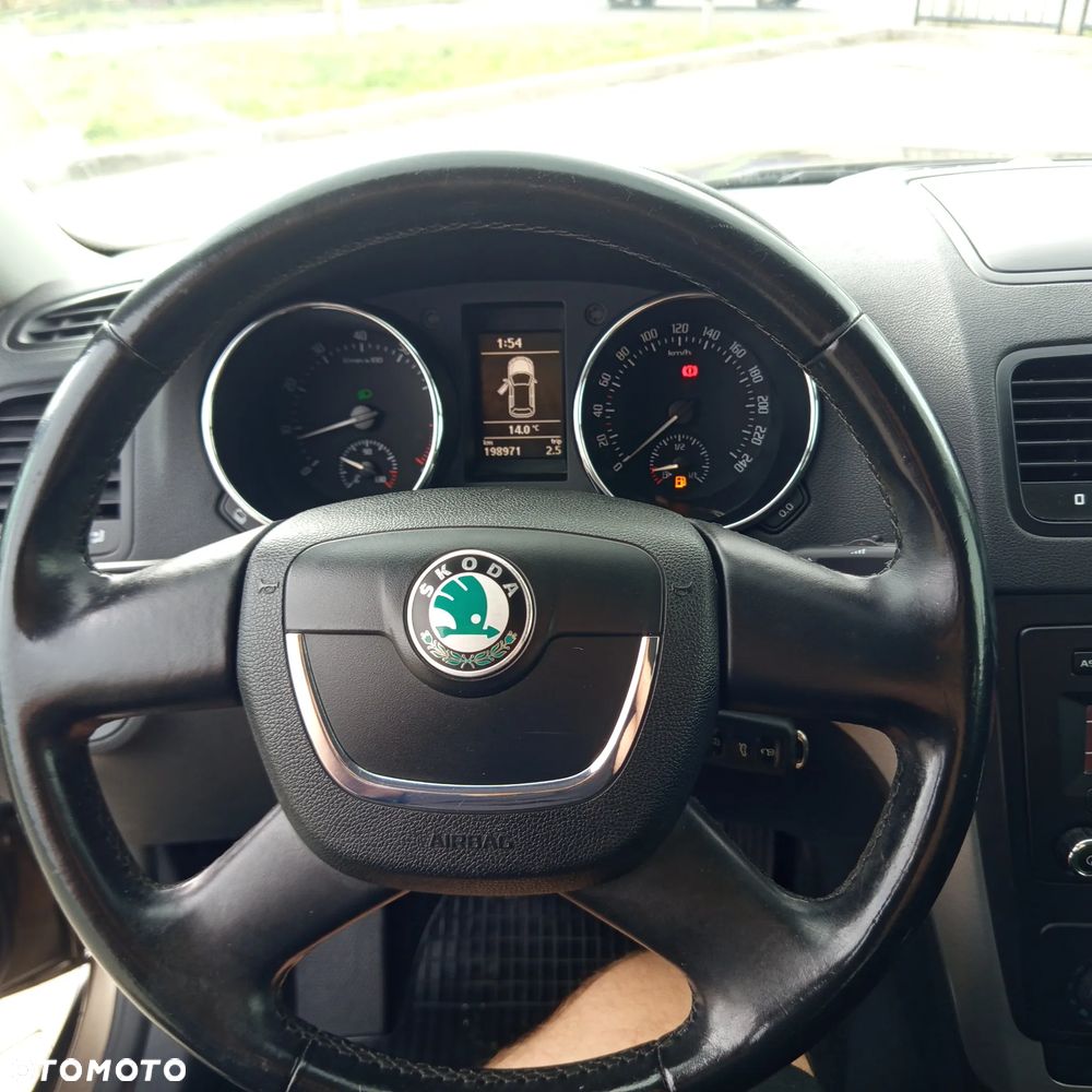 Skoda Yeti 1.4 TSI Experience PLUS EDITION - 21