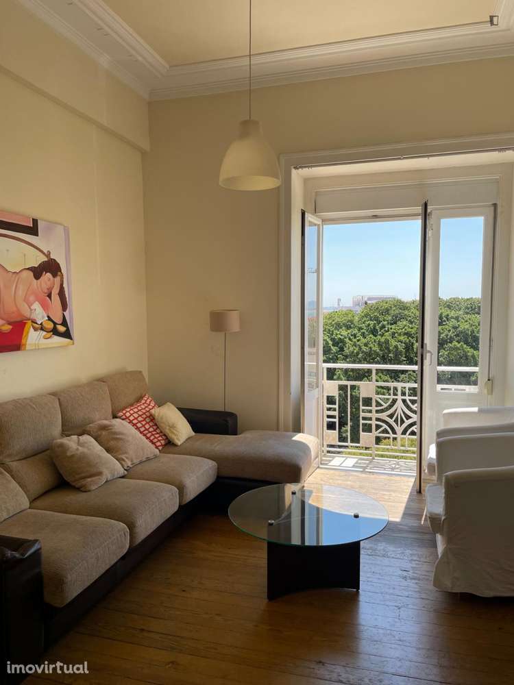 Quarto - localizado em São Bento Lisbon - Grande imagem: 5/27